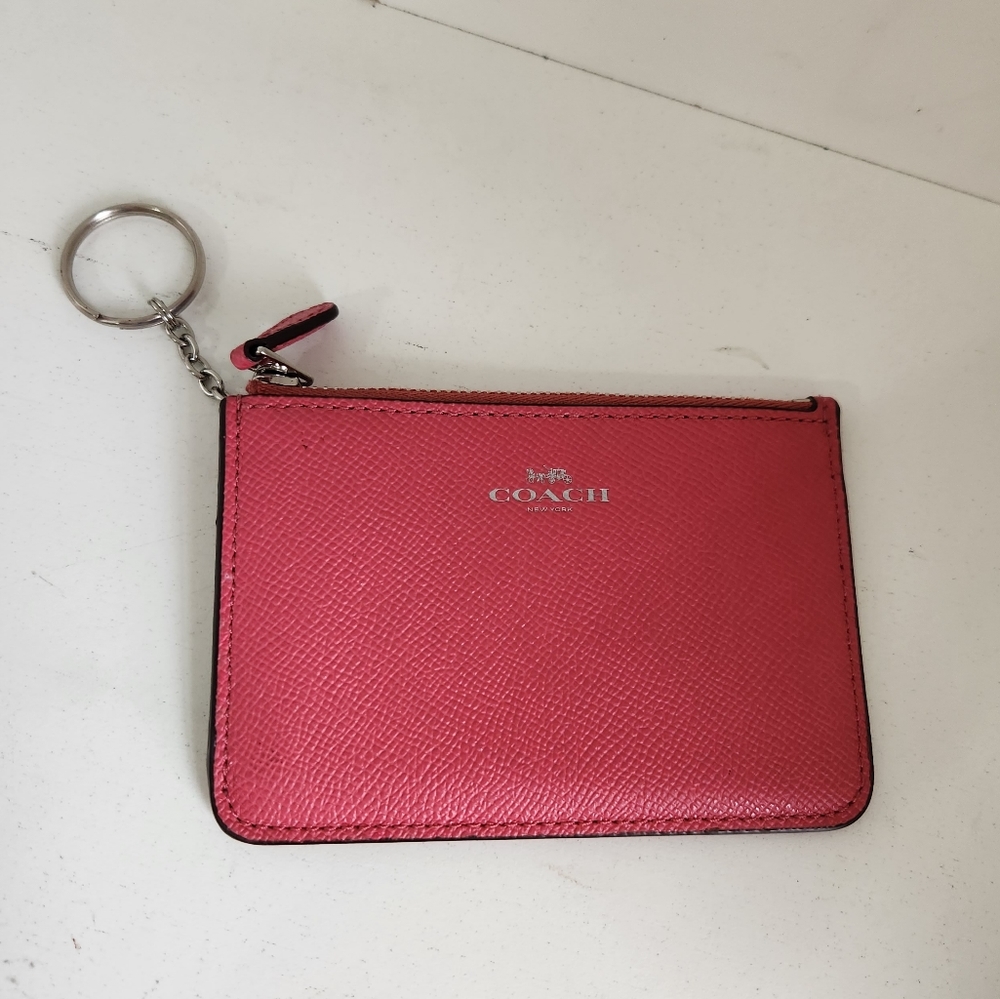 Like new!Coach Pink Leather Small Wristlet for Coins/ ID.